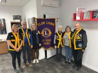 Entrevues : une première membre Léo-Lions chez les clubs Lions. On prend aussi des nouvelles du club Lions de La Tuque